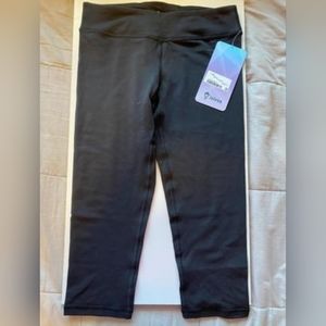 NWT Ivivva by Lululemon Rhythmic Reversible Girls' Black Capri Leggings Size 12